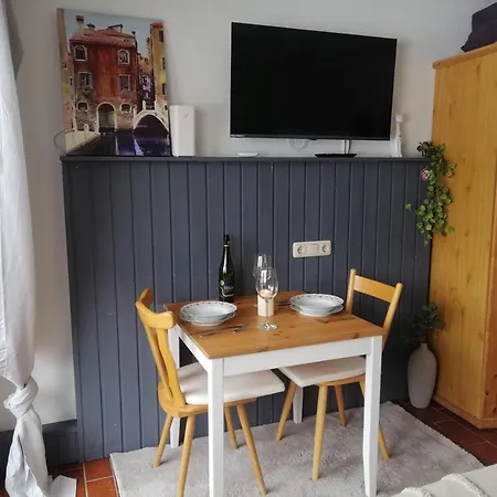 Quiet Location In Schoenau, Free Parking, Balcony Grunenbach